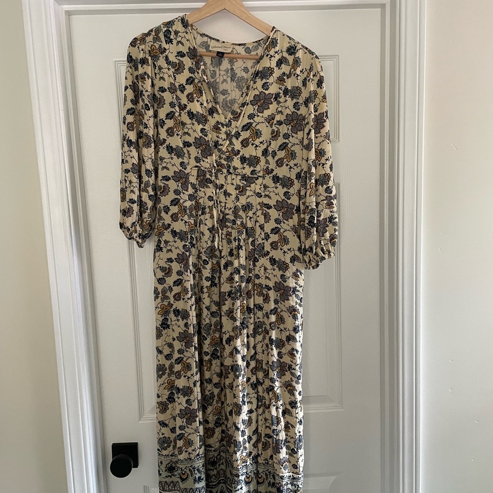 Universal Thread MIDI Dress in size XS